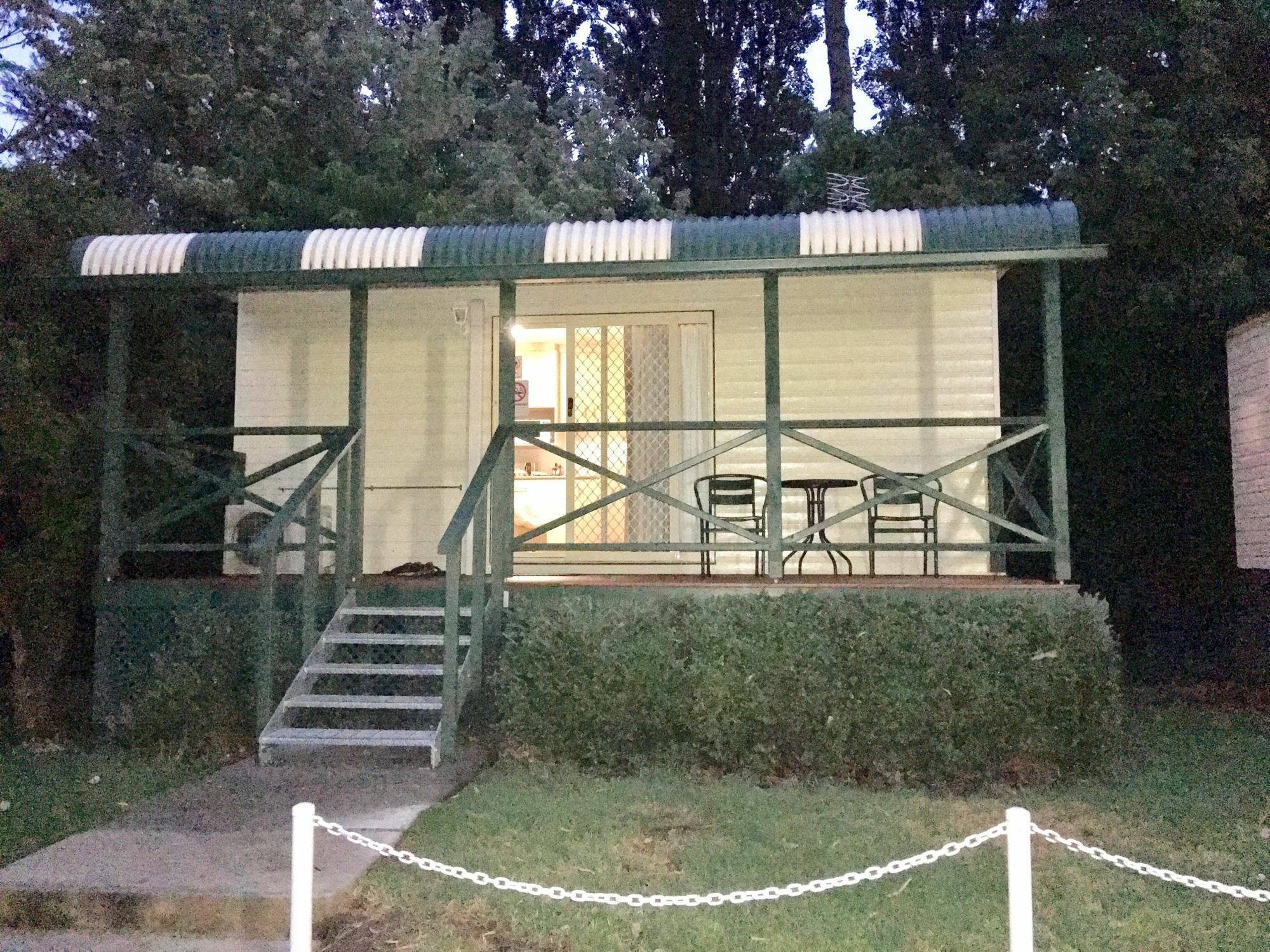 Gundagai Cabins & Tourist Park Exteriér fotografie